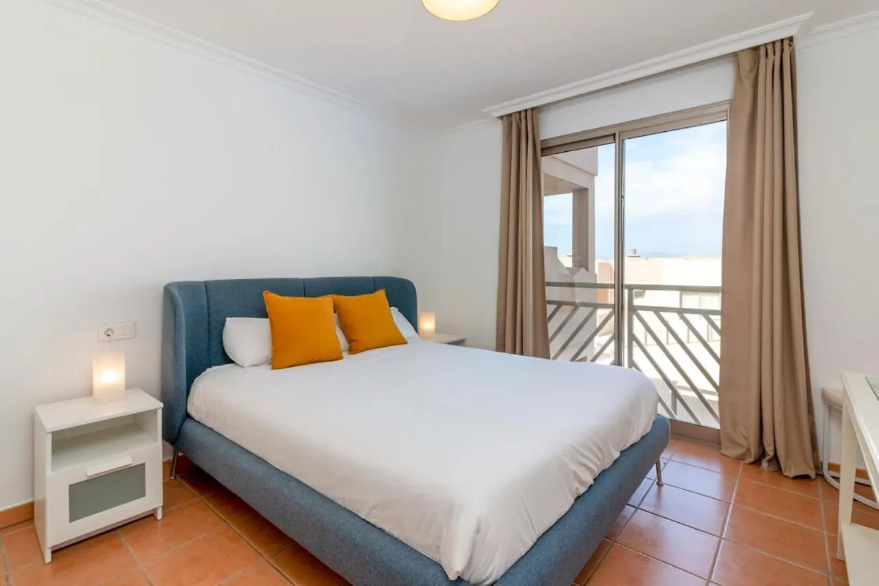 Homeforguest Apartamento En La Tejita Con Piscina, Terraza Y Wifi Granadilla De Abona Spain